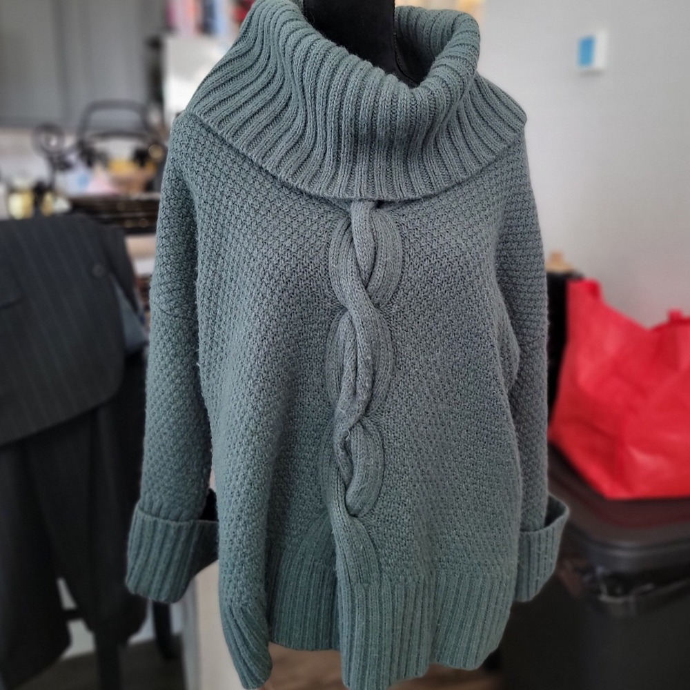 Talbots‎ Women's Chunky Cable Knit Cowl Neck Sweater